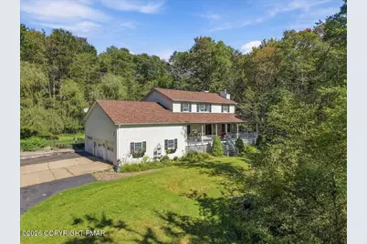  298 Scenic Drive, Blakeslee, PA 18610 - Photo 2