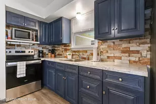 350 Maple St, Whitehall, PA 18052 - Photo 12