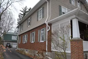 877 Scott St, Stroudsburg, PA 18360 - Photo 2