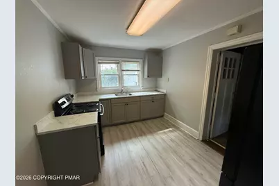  12 Knob Road, Mount Pocono, PA 18344 - Photo 1