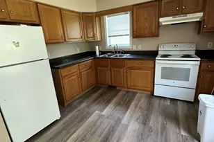 105 Pines Way, East Stroudsburg, PA 18301 - Photo 2
