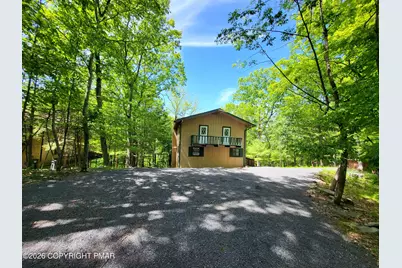  171 Clubhouse Drive, East Stroudsburg, PA 18302 - Photo 2