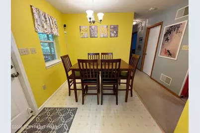  2012 Louis Drive, Stroudsburg, PA 18360 - Photo 4