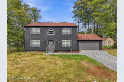  6252 Park Place, Tobyhanna, PA 18466 - Photo 1