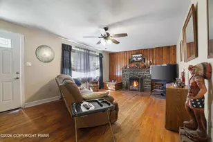 1207 Upper Seese Hill Rd, Canadensis, PA 18325 - Photo 2