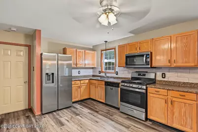  274 Spicebush Drive, East Stroudsburg, PA 18301 - Photo 16