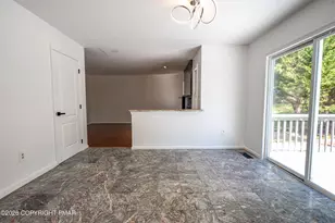 932 Pennsylvania St, Whitehall, PA 18052 - Photo 12