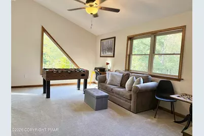 155 Teddyuscung Trail, Albrightsville, PA 18210 - Photo 16