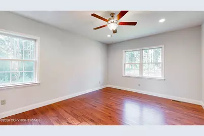  223 Canterbury Circle, Blakeslee, PA 18610 - Photo 24
