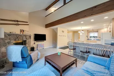  178 Upper Village Way, Tannersville, PA 18372 - Photo 10