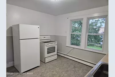  721 River Street #3, Peckville, PA 18452 - Photo 4
