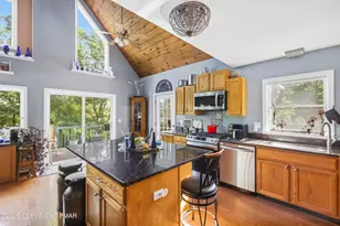 161 Lakewood Dr, Dingmans Ferry, PA 18328 - Photo 18