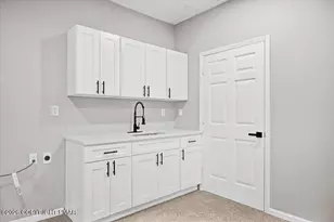 2148 Vista Cir, East Stroudsburg, PA 18302 - Photo 78