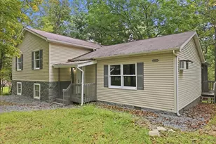 2148 Vista Cir, East Stroudsburg, PA 18302 - Photo 6