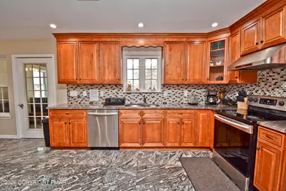 202 Stacia Way, Saylorsburg, PA 18353 - Photo 12