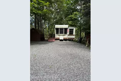  189 Caballero Court, Covington Township, PA 18424 - Photo 2