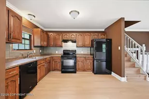 1350 Park Dr, East Stroudsburg, PA 18302 - Photo 6