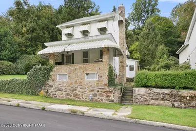  810 Center Avenue, Jim Thorpe, PA 18229 - Photo 1