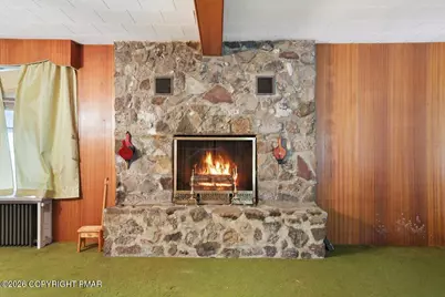  810 Center Avenue, Jim Thorpe, PA 18229 - Photo 12