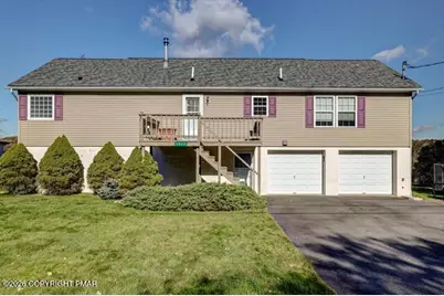  1017 K Lane, Gouldsboro, PA 18424 - Photo 2