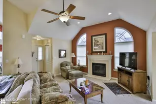 6522 Letterkenny Ln, Macungie, PA 18062 - Photo 14