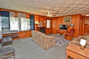 271 Rt 390, Tafton, PA 18464 - Photo 4