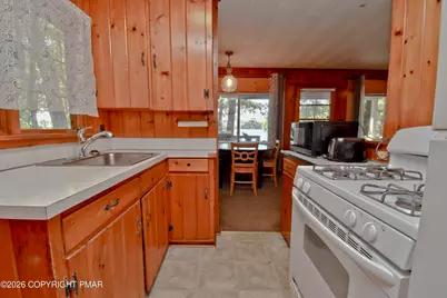  275 Rt 390, Tafton, PA 18464 - Photo 46