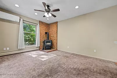  238 Becca Lane, Stroudsburg, PA 18360 - Photo 16