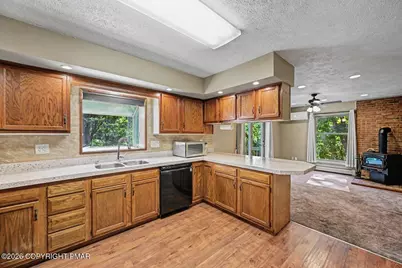  238 Becca Lane, Stroudsburg, PA 18360 - Photo 10
