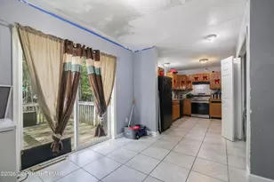 5456 Jennifer Ln, Tobyhanna, PA 18466 - Photo 10