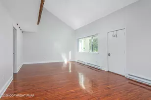 142 Ridge Dr, Tannersville, PA 18372 - Photo 10