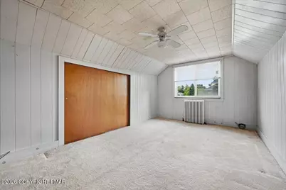  127 Broad Street, Stroudsburg, PA 18360 - Photo 32