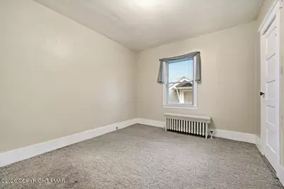  127 Broad Street, Stroudsburg, PA 18360 - Photo 20