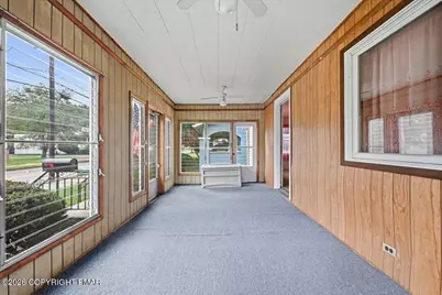  127 Broad Street, Stroudsburg, PA 18360 - Photo 28