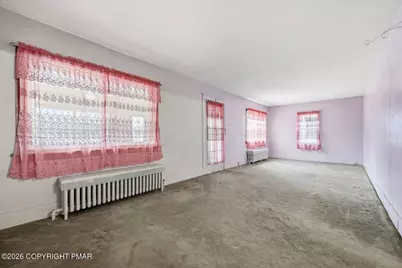  127 Broad Street, Stroudsburg, PA 18360 - Photo 6