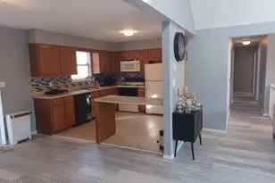 1147 Hunters Woods Dr, East Stroudsburg, PA 18301 - Photo 14