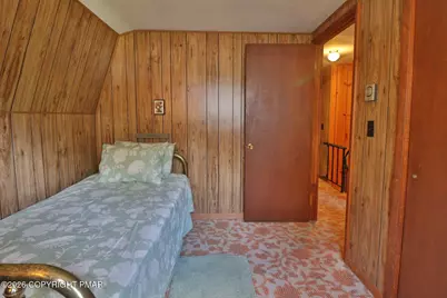  774 Country Place Drive, Tobyhanna, PA 18466 - Photo 22