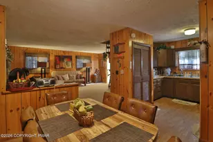 774 Country Pl Dr, Tobyhanna, PA 18466 - Photo 6