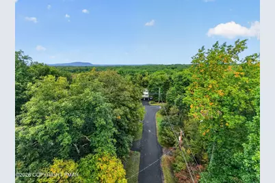  110 Hyland Drive, East Stroudsburg, PA 18301 - Photo 40