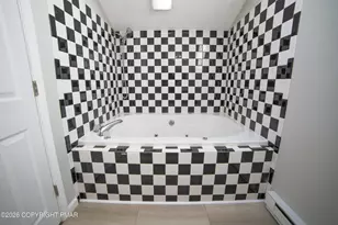108 Blackfoot Ln, Tobyhanna, PA 18466 - Photo 28