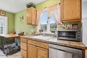 218 Effort Village Dr, Effort, PA 18330 - Photo 36