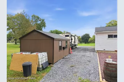  218 Effort Village Drive, Effort, PA 18330 - Photo 54