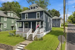 388 Brodhead Ave, East Stroudsburg, PA 18301 - Photo 1