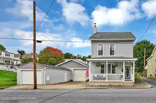 215 Willing St, Llewellyn, PA 17944 - Photo 38