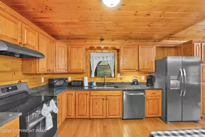  275 Hillary Drive, Freeland, PA 18224 - Photo 16