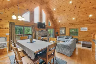 275 Hillary Dr, Freeland, PA 18224 - Photo 12