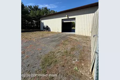 1546 U.S. 209 #4, Brodheadsville, PA 18322 - Photo 20
