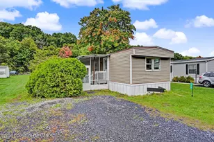 338 Upper Pmhe Dr, East Stroudsburg, PA 18302 - Photo 40