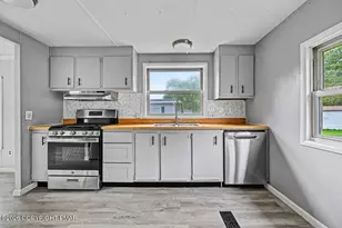 338 Upper Pmhe Dr, East Stroudsburg, PA 18302 - Photo 20