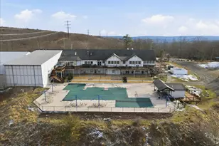 109 Saunders Dr, Bushkill, PA 18324 - Photo 40